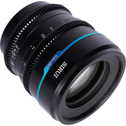 Sirui Night Walker 55mm T1.2 S35 Lente Cine para sensores Super35 y APS-C con montura RF y diseño compacto negro