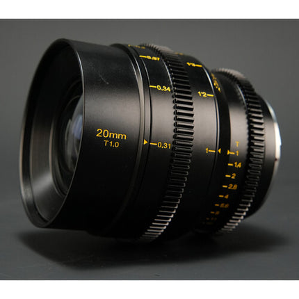 Mitakon Zhongyi Speedmaster S35 20mm T1 Lente Cine Sony E 4K 77mm