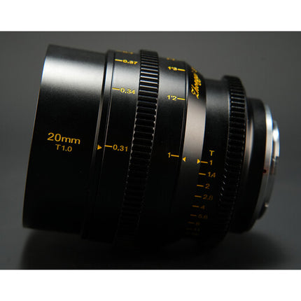 Mitakon Zhongyi Speedmaster S35 20mm T1 Lente Cine Sony E 4K 77mm