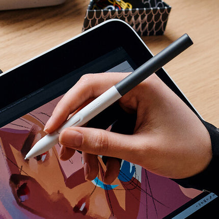 Wacom One Standard Pen para pantallas con 4096 niveles presión y 60° inclinación