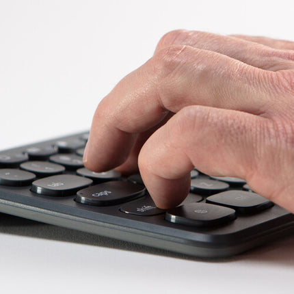 ZAGG Connect Keyboard 12C Teclado compacto con conectividad USB-C y garantía 1 año