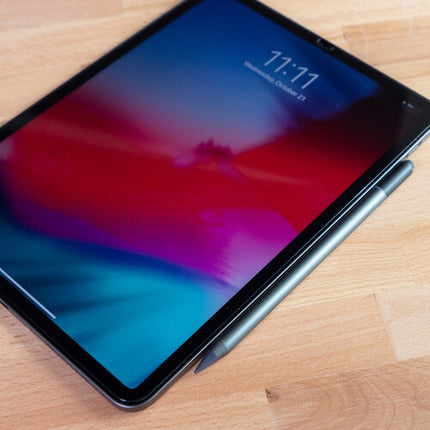 ZAGG Pro Stylus negro lápiz táctil con carga USB-C y punta dual