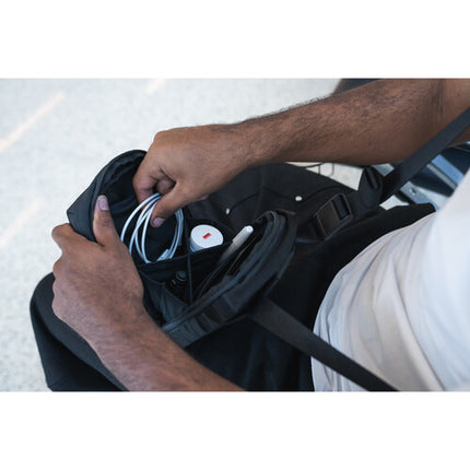 WANDRD X1 Bolso Cruzado Mediano con Divisor de Bolsillo y Correa Ajustable