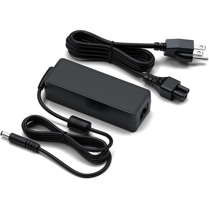 Satechi Triple 4K Display Docking Station con 3 HDMI 2.0 y 2 DisplayPort 1.4