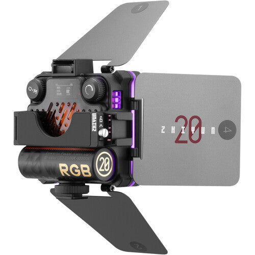 Zhiyun FIVERAY M20C Luz LED RGB con batería integrada 40 min runtime combo