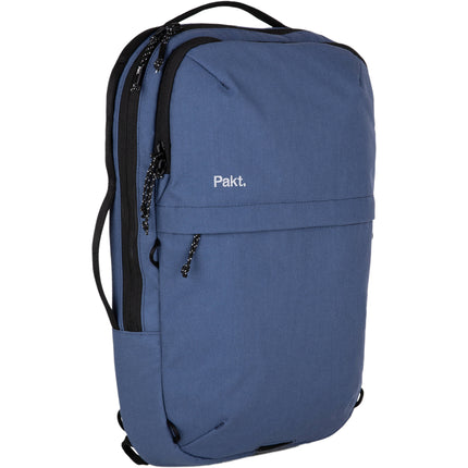 Pakt Everyday Bag Ocean Mochila de 15L con funda para portátil y funda para botella de agua