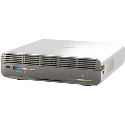 QNAP TBS-h574TX NASbook con 5 Bahías NVMe PCIe y 12GB RAM