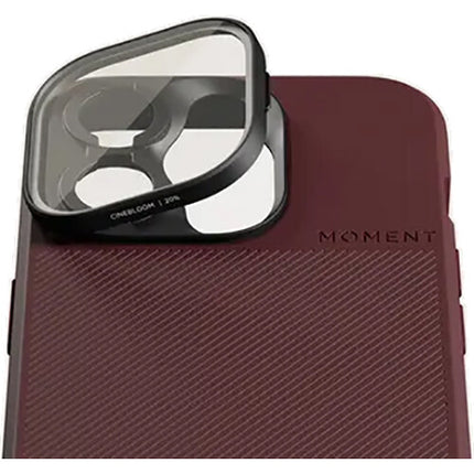 Moment CineBloom Filtro Snap-On para iPhone 15 Pro Pro Max Difusión 20% vidrio óptico japonés