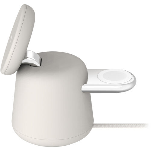 Estación de carga inalámbrica 2 en 1 Belkin BoostCharge Pro 15W MagSafe con base antideslizante y cable USB-C integrado