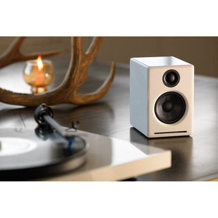 Audioengine HD5 Altavoces inalámbricos activos de estantería 100W RMS 5" blancos piano brillant