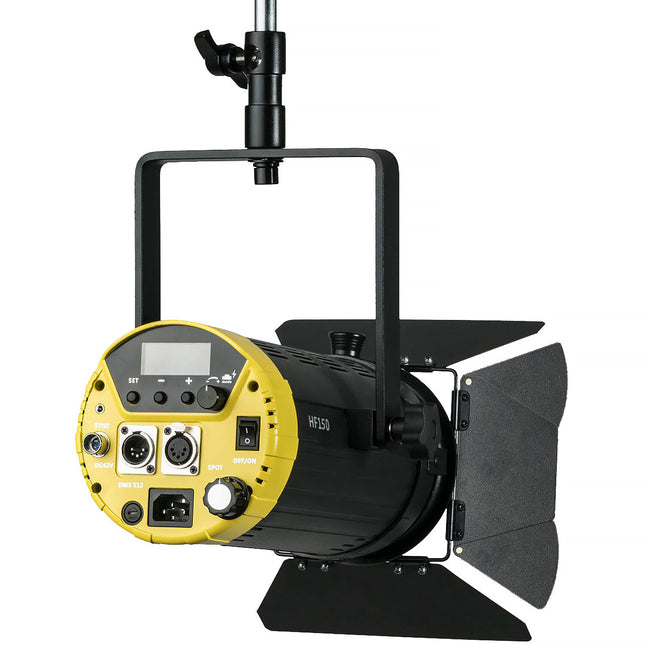 ikan Helia 150W Luz Fresnel LED Bicolor 3200-5600K CRI 97 con Barndoor
