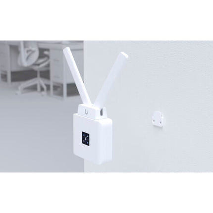 Ubiquiti UniFi Mobile Router Wi-Fi 4 4G LTE 150 Mb/s Descarga