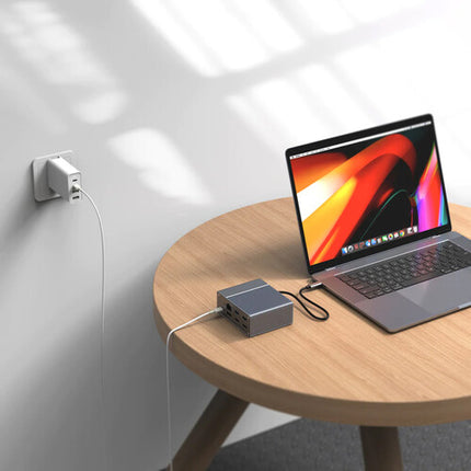 HYPER Hyperdrive GEN2 Estación de Acoplamiento USB-C 10 en 1 con 85W y Dual 4K