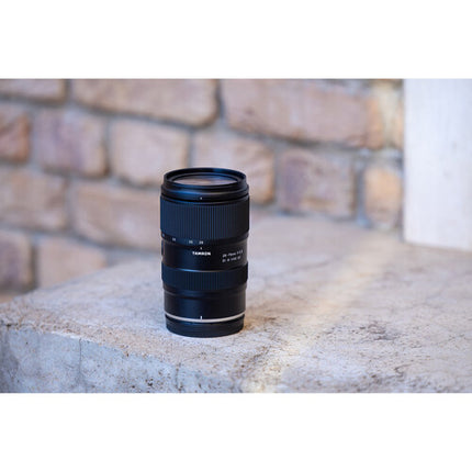 Tamron 28-75mm f2.8 Di III VXD G2 Objetivo Full Frame con motor lineal y distancia mínima 7.1 pulgadas