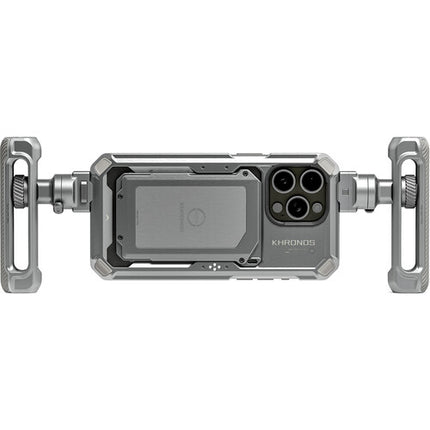 Tilta Khronos Kit Ligero para iPhone 15 Pro Max Estuche y Asa Ajustable Titanium White