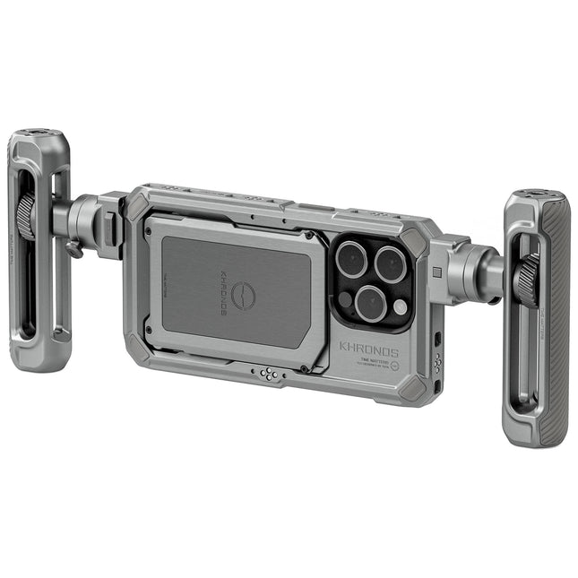 Tilta Khronos Kit Ligero para iPhone 15 Pro Estuche y Mango Ajustable Titanio Blanco