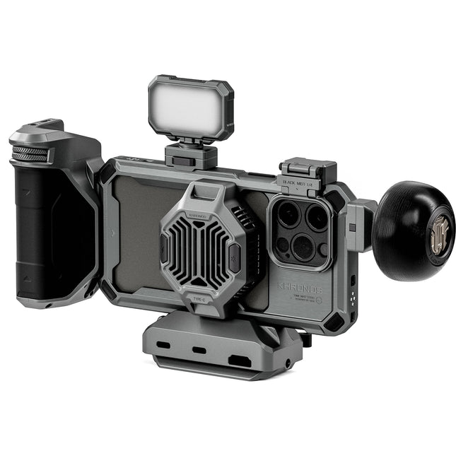 Tilta Khronos Ultimate Kit para iPhone 15 Pro Max con sistema de enfriamiento y panel LED