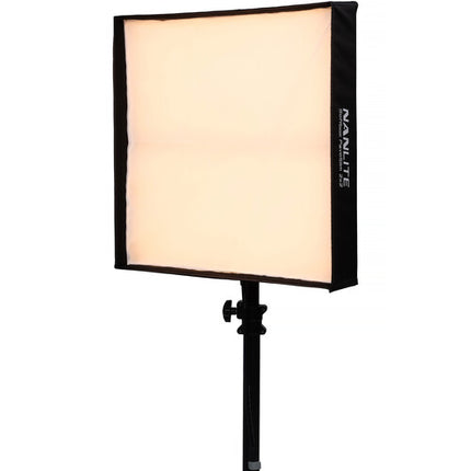 Nanlite PavoSlim 240B Panel LED Bicolor 24x24" CRI 95 22990 Lux con Softbox Plegable
