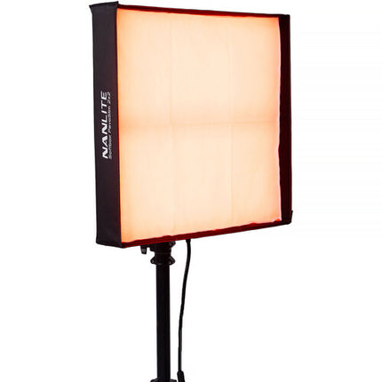 Nanlite PavoSlim 240C Panel LED RGB 24x24" 24970 Lux CRI 96