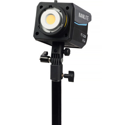 Nanlite FC120B Foco LED Bicolor 17450 Lux 2700-6500K con Reflector y Estuche rígido
