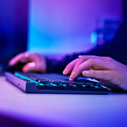 Logitech G G515 TKL Teclado Mecánico Gaming Inalámbrico RGB 36h Batería USB Extensor