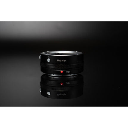 Megadap EFTZ21 Adaptador Canon EF a Nikon Z Montura con Autofocus y Control Personalizable