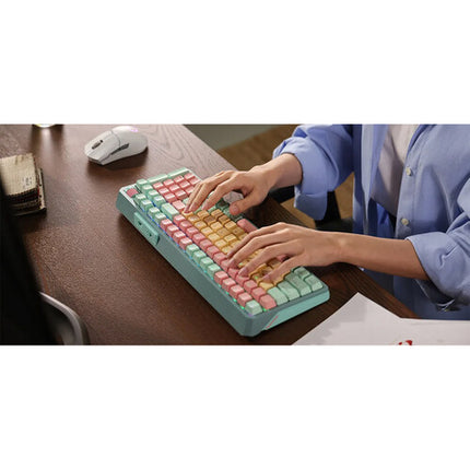 Cooler Master MK77 Teclado Gamer Mecánico Inalámbrico 4000mAh RGB