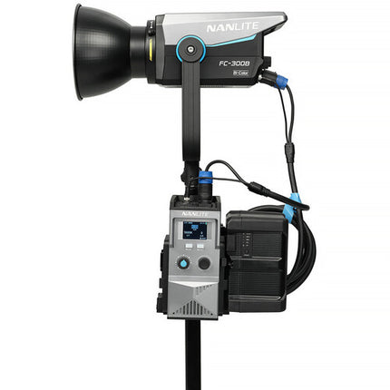 Nanlite FC Power Controller para LEDs con dos placas V-Mount y pantalla 2 pulgadas