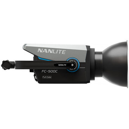 Nanlite FC500C Foco LED RGB 57050 Lux Control RGB 2700-7500K con Reflector y Estuche