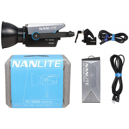Nanlite FC500C Foco LED RGB 57050 Lux Control RGB 2700-7500K con Reflector y Estuche