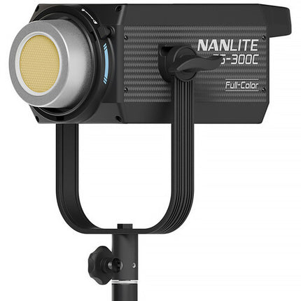 Nanlite FS-300C RGB Monoluz LED Kit 2 Luces 2700-7500K 48850 Lux Bolso Roller