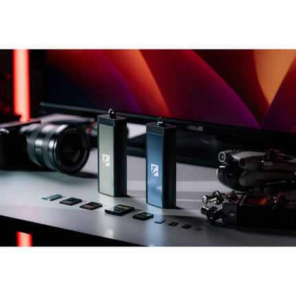Freewell Pro Lector de Tarjetas y Estuche para 13 Tarjetas USB-C 3.2 Gen 2