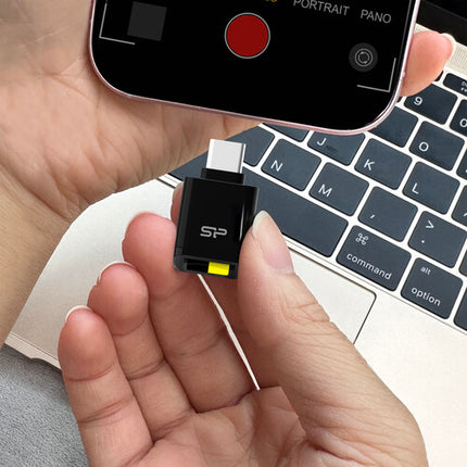 Silicon Power 256GB Superior microSDXC UHS-I Clase 10 con Adaptador y Lector USB-C