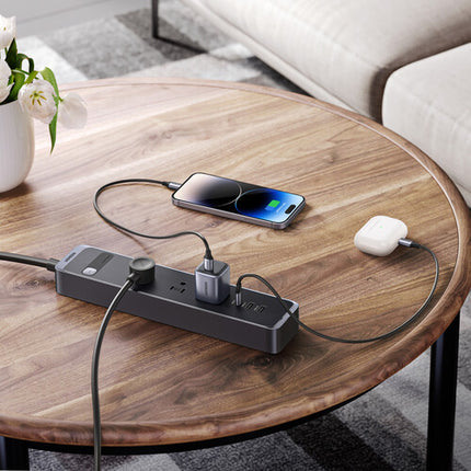 UGREEN Protector de Sobretensión 3 Enchufes 1600 Julios 30W USB PD