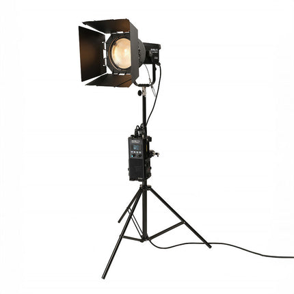 Nanlite Forza 500B II Monolight LED Bi-Color 2700-6500K Fresnel Kit con Maletín Rodante