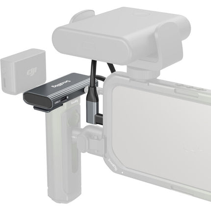 SmallRig 4-en-1 Hub USB-C 100W con 4 Puertos y Soporte para Zapata