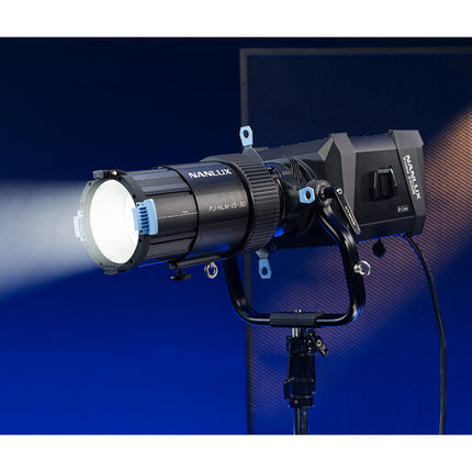 Nanlux NL Mount Proyector para Evoke Series Zoom 15-30° con Flight Case