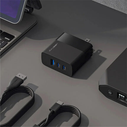 omnicharge Omni GaN 65W Cargador de Pared con 2x USB-C y USB-A