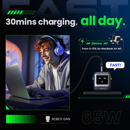 UGREEN Uno Cargador USB 65W 3 Puertos Gris Espacial con Pantalla LED
