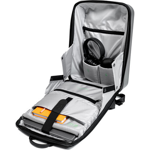 RAINSBERG Classic Mochila Negra con Forro Gris 22L Resistente al Agua y Carga USB Integrada