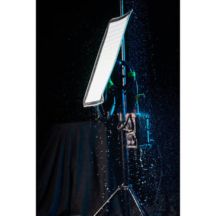 Godox KNOWLED F100R Matriz LED RGB flexible 1x2' 3840 Lux CRI 96 con controlador y softbox