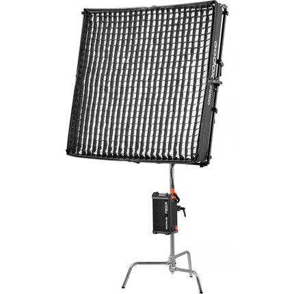 Godox KNOWLED F800R LED flexible RGB 4x4' 23700 Lux CRI 96 con controlador y soporte metálico