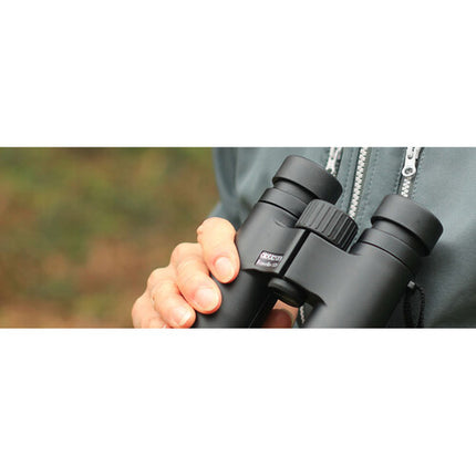 Opticron 8x32 Traveller BGA ED Prismáticos con enfoque 5.9 y estuche neopreno