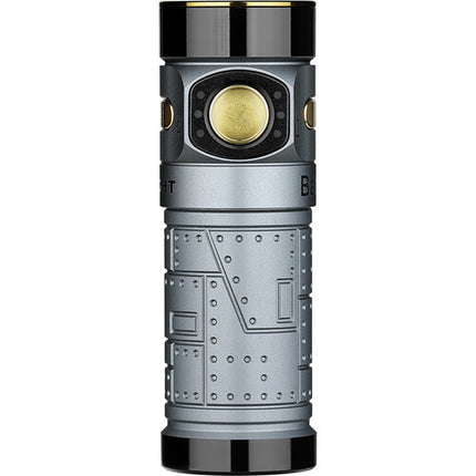 Olight Baton 4 Premium Edition Linterna LED 1300 Lúmenes Estuche Carga Inalámbrica 5000mAh
