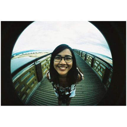 Lomography Fisheye No. 2 Cámara de 35mm 10mm f/8 Gran Angular 170° Vista Óptica