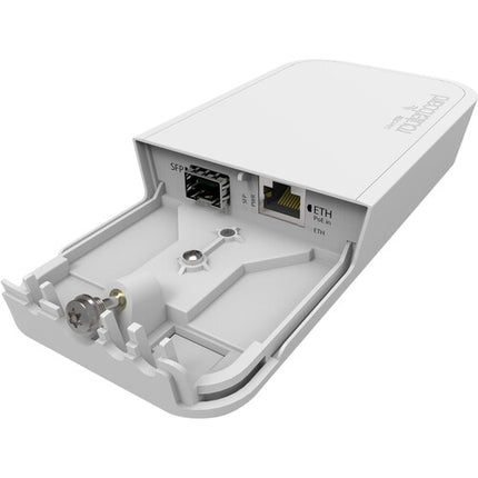 MikroTik RBFTC11 Convertidor de fibra a cobre con PoE y puerto GbE