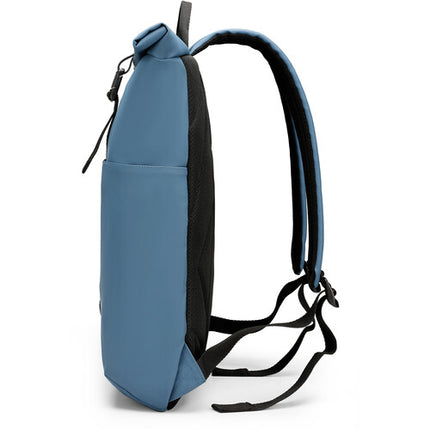 Swissdigital LAMONE Mochila Rolltop Azul Oscuro 13L con Puerto USB y Protección RFID
