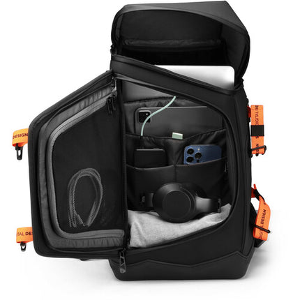Swissdigital SEON L mochila negra con puerto USB compartimentos para laptop 16" y tablet 12.9"