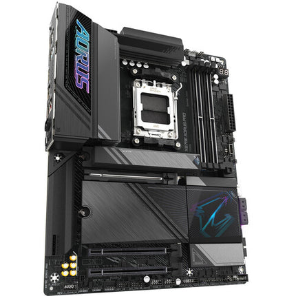 Gigabyte X870E AORUS PRO AM5 Placa Base ATX DDR5 Wi-Fi 7 2.5GbE