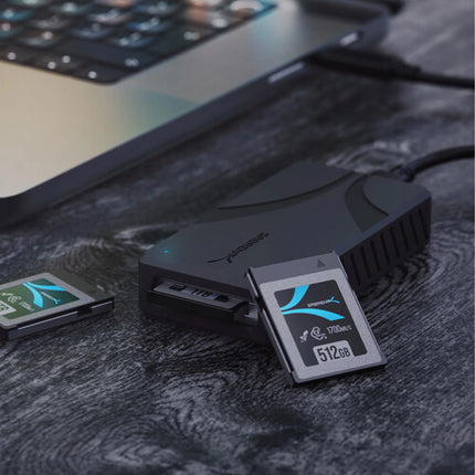 Sabrent USB4 Lector de Tarjetas CFexpress Tipo B 40 Gb/s 3500 MB/s USB-C